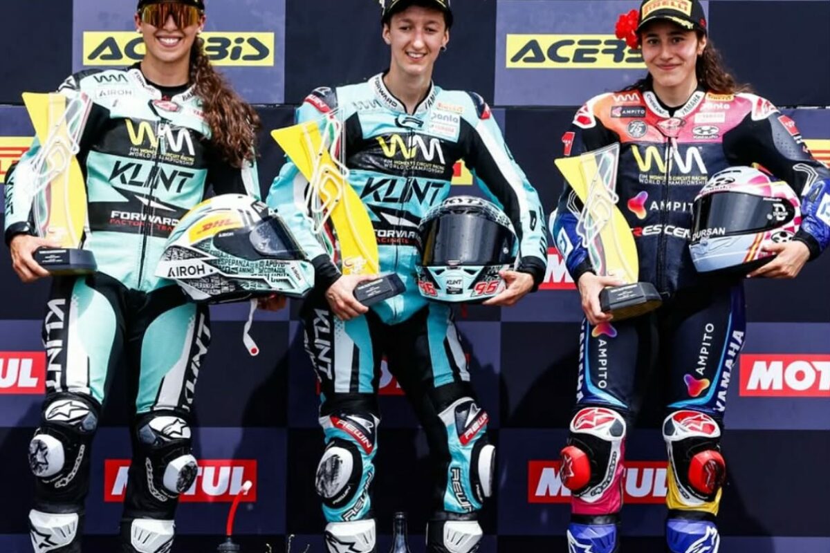BEATRIZ NEILA PRESENTE EN EL PODIO DEL MUNDIAL FEMENINO DE VELOCIDAD
