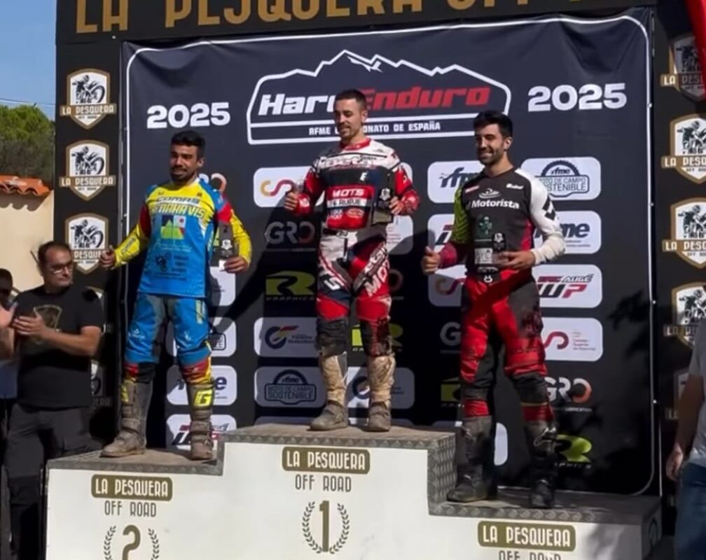 PILOTOS F.M.M. EN EL PODIO DEL NACIONAL DE HARD ENDURO
