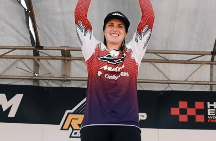 SANDRA GÓMEZ SE LLEVA LA VICTORIA EN ‘THE ROOF OF AFRICA’ DE HARD ENDURO